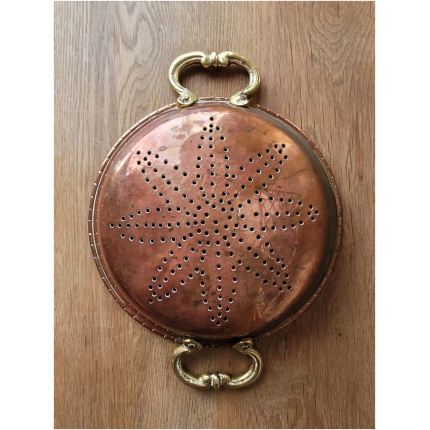 vasest sõel messing käepidemetega