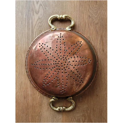 vasest sõel messing käepidemetega