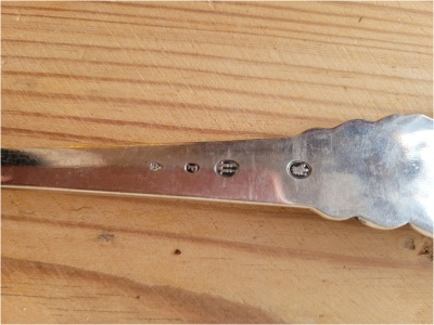 hõbetatud suur serveerimislusikas