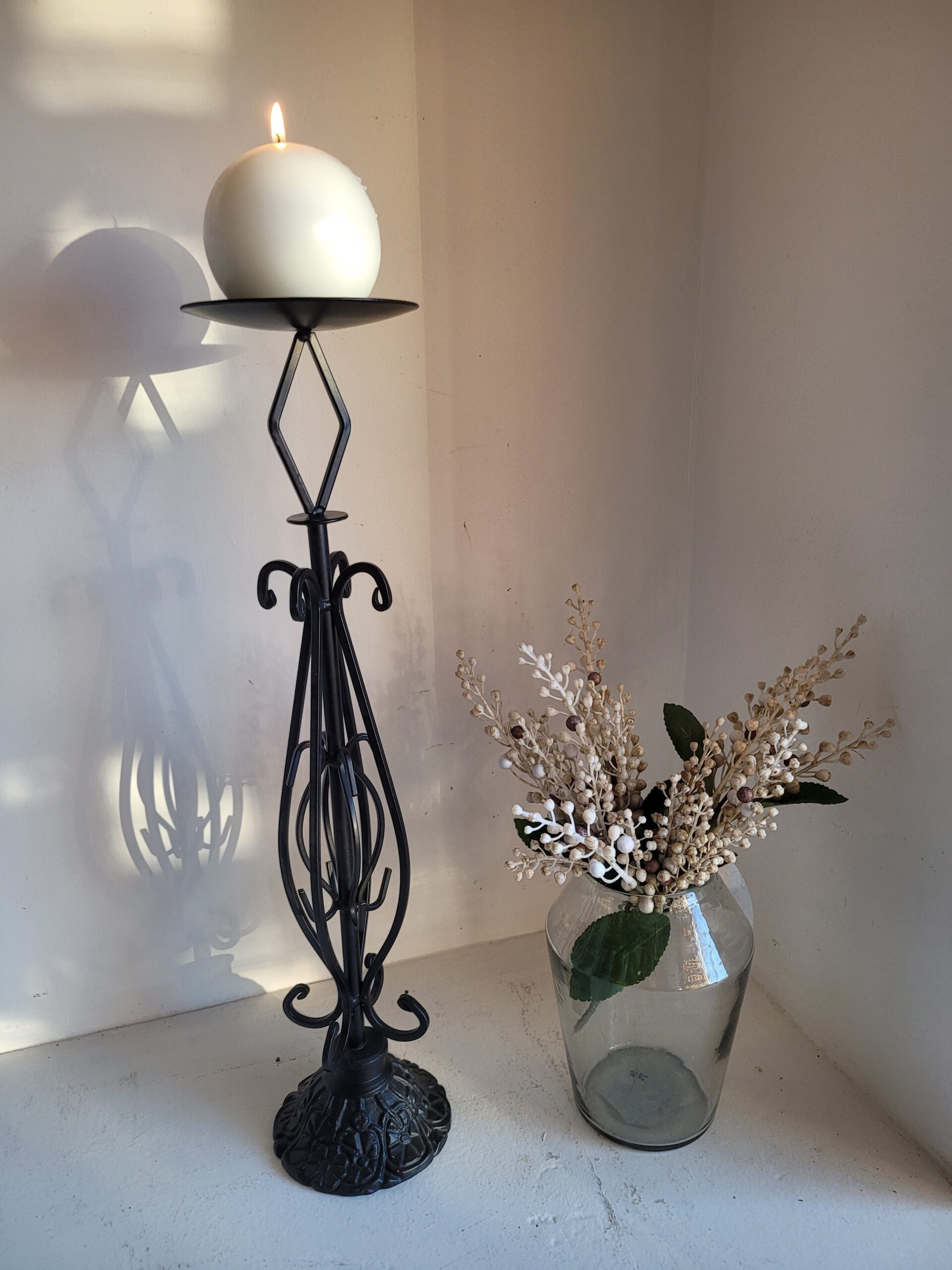 20260113_141205 kõrgem metallist küünlajalg