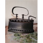 vanaaegne söetriikraud malmist