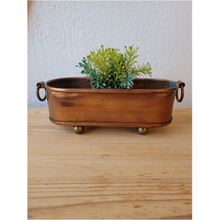 vasest piklik lillepott messing sangadega