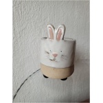 keraamiline jänesekõrvadega tops