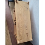 väike kapp täispuidust